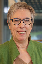 Judith Kraus ist Ihnen bei Fragen gern behilflich.